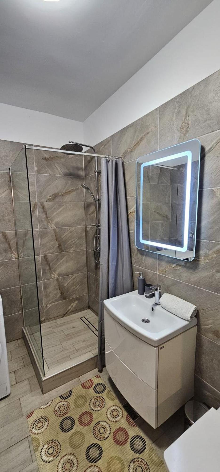 Luxury Suite Alezzi Beach Apartment Piscina Incalzita Sauna Jacuzzi Parking Năvodari Esterno foto