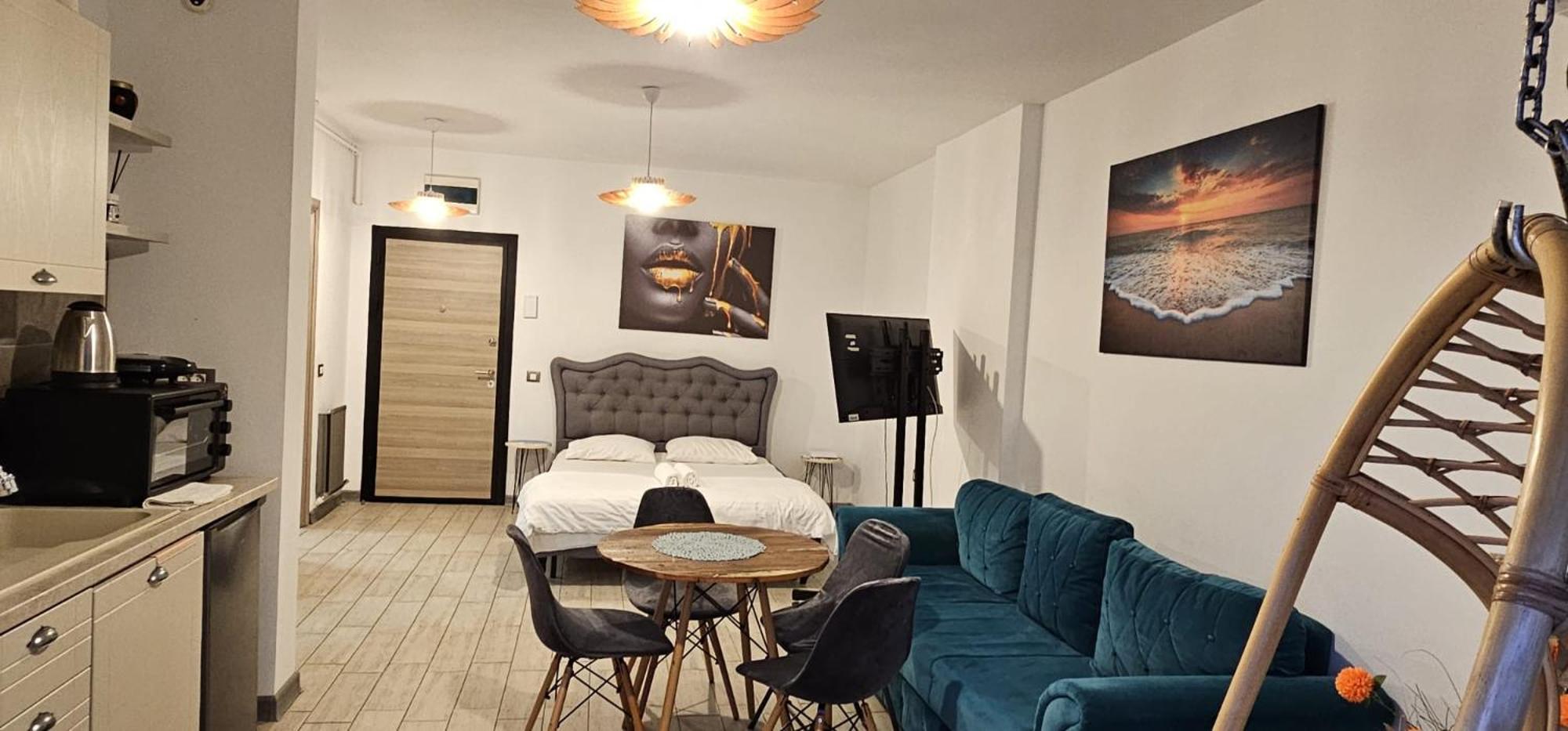 Luxury Suite Alezzi Beach Apartment Piscina Incalzita Sauna Jacuzzi Parking Năvodari Esterno foto