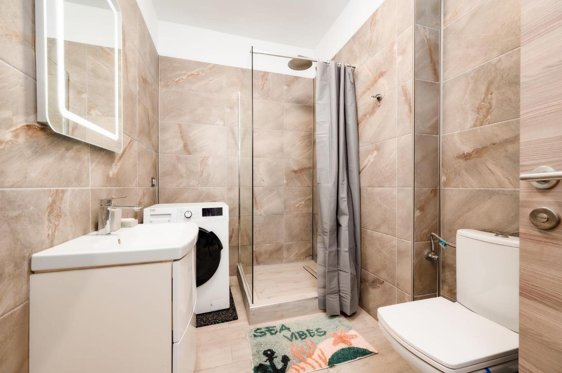 Luxury Suite Alezzi Beach Apartment Piscina Incalzita Sauna Jacuzzi Parking Năvodari Esterno foto