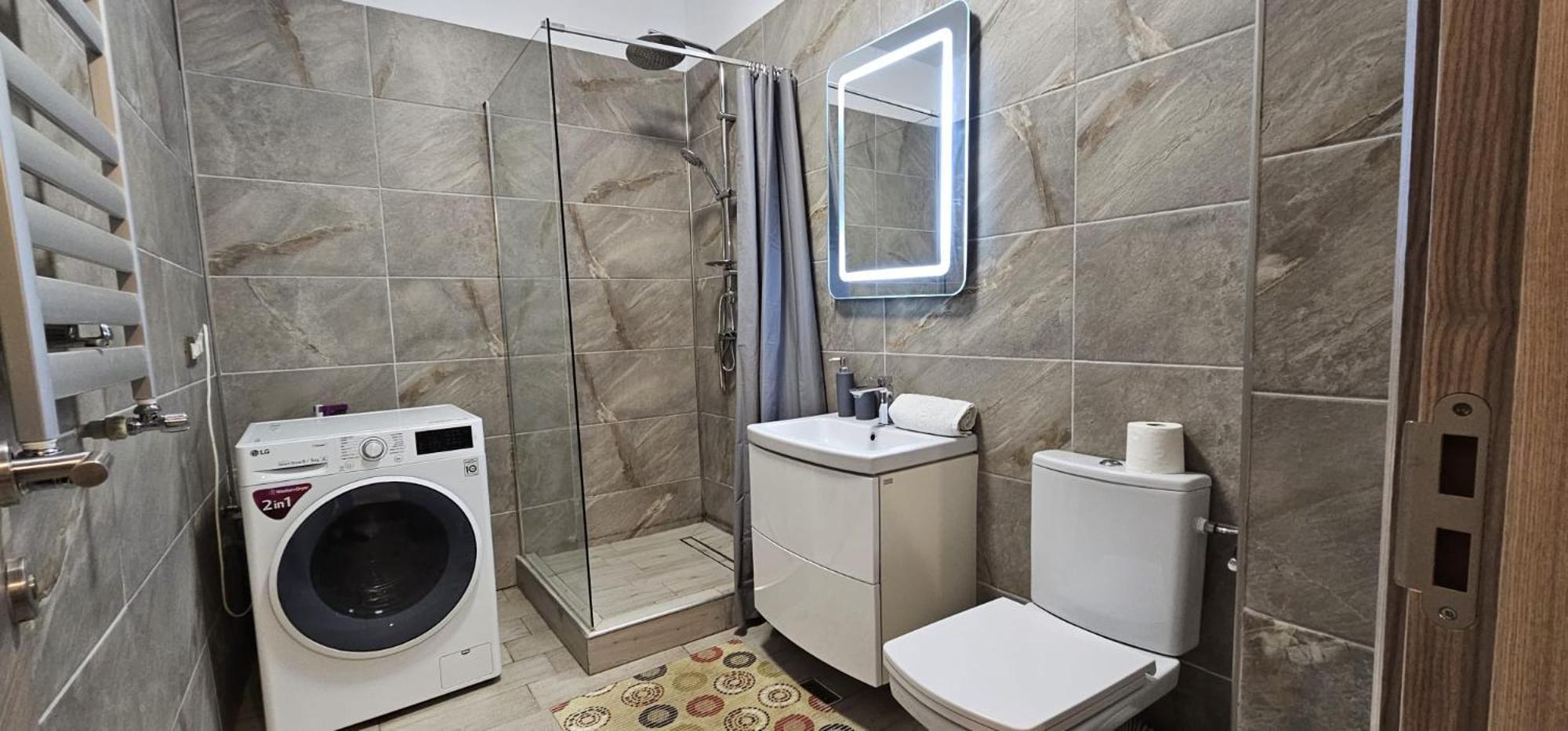 Luxury Suite Alezzi Beach Apartment Piscina Incalzita Sauna Jacuzzi Parking Năvodari Esterno foto